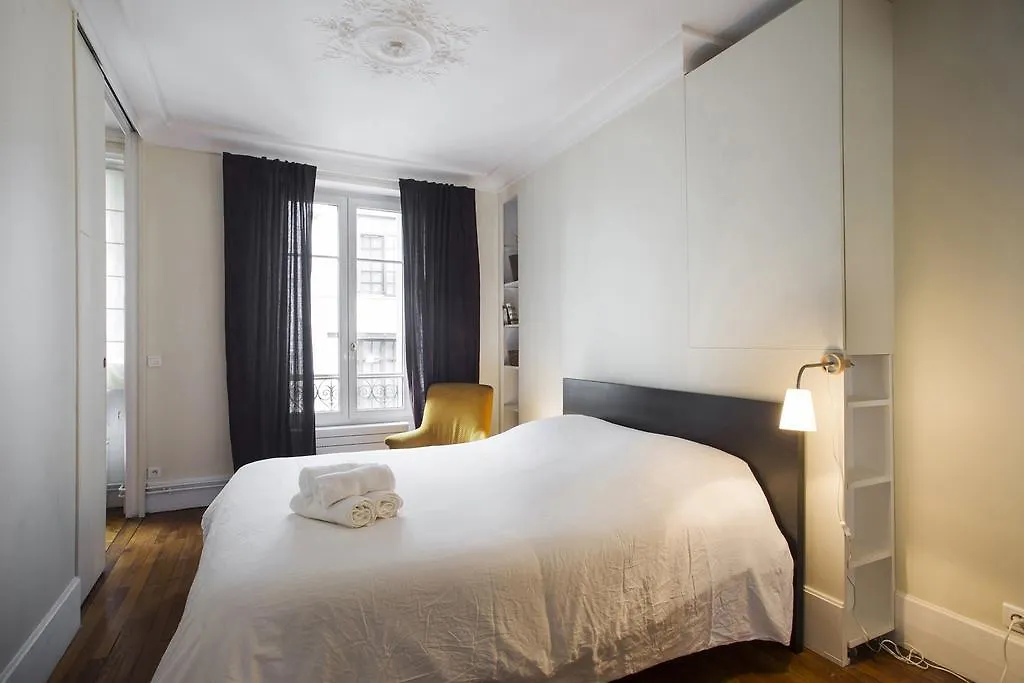 Folie Mericourt Apartmán *